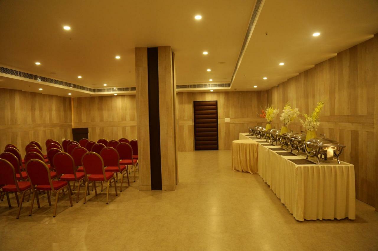 Prism A Boutique Hotel Jorhat Bagian luar foto