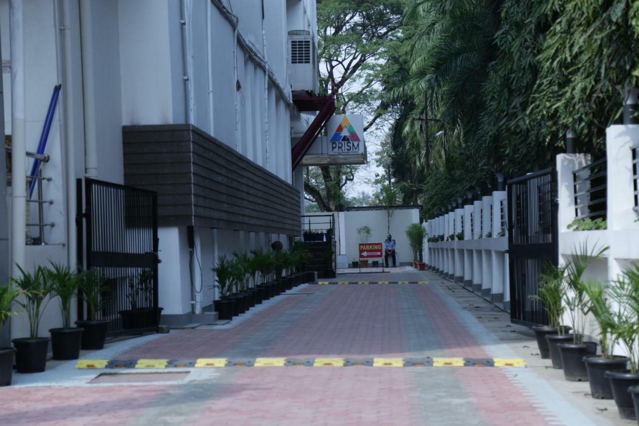 Prism A Boutique Hotel Jorhat Bagian luar foto